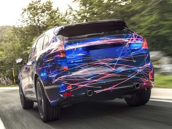 2017-jaguar-f-pace-prototype-rear-action1-600-001