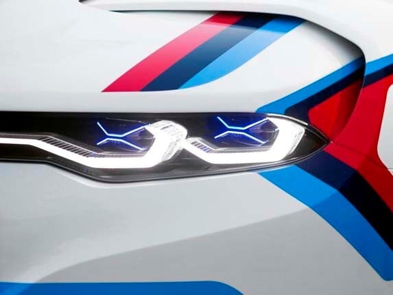 bmw-3-0-csl-hommage-r-headlight-detail1-600-001