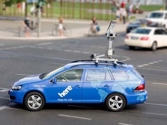 here-car-mapping-vehicle2-alt-lead-600-001