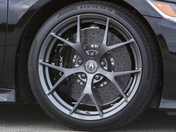 new-acura-nsx-berlina-black-wheel-tire-brake-detail1-600-001