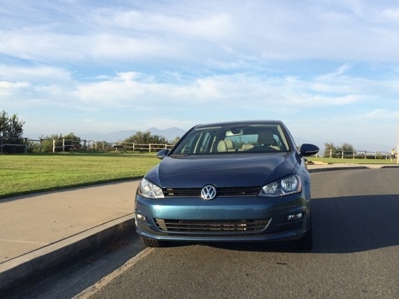 2015-volkswagen-golf-tsi-5-600-001
