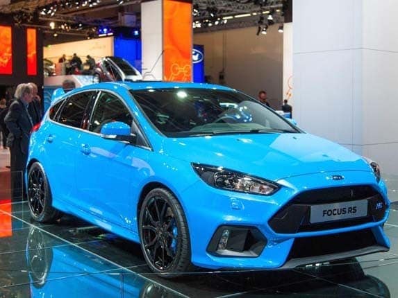 2016-ford-focus-rs-frankfurt-reveal5-lead-600-001