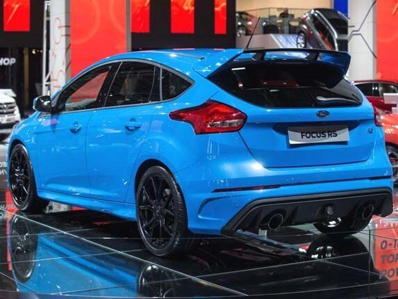 2016-ford-focus-rs-frankfurt-reveal7-600-001