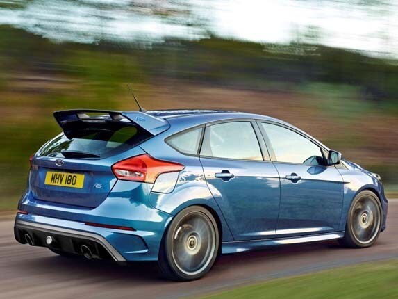2016-ford-focus-rs-rear-action1-600-001