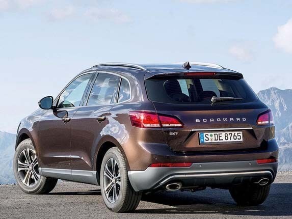 2017-borgward-bx7-rear-side-static1-600-001