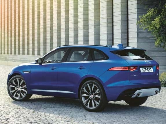 2017-jaguar-f-pace-static-rear2-600-001