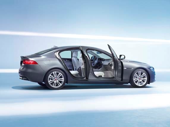 jag_xe_portfolio_studio_image_2-600-001