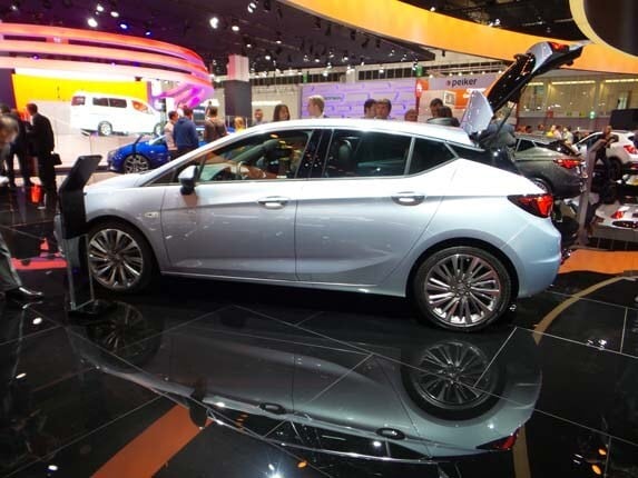 opel-astra-3-600-001