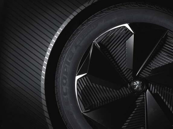 peugeot-fractal-concept-wheel-detail1-600-001