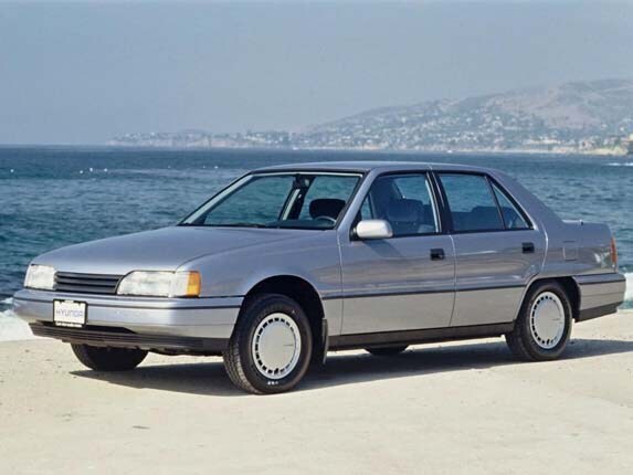 1989-hyundai-sonata-front-static1-600-001