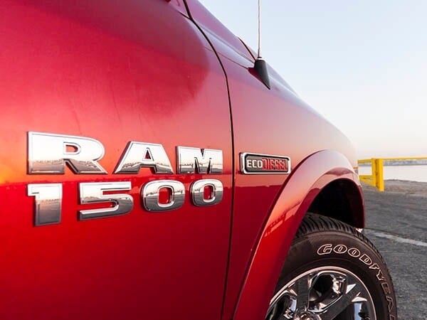 2014-ram-1500-laramie-long-term-exterior-06-600-001