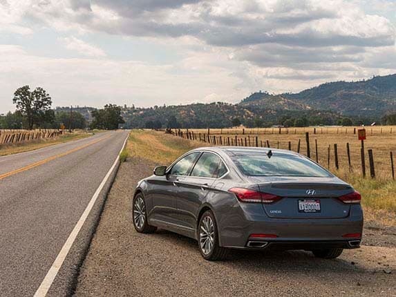 2015-hyundai-genesis-long-term-03-600-001
