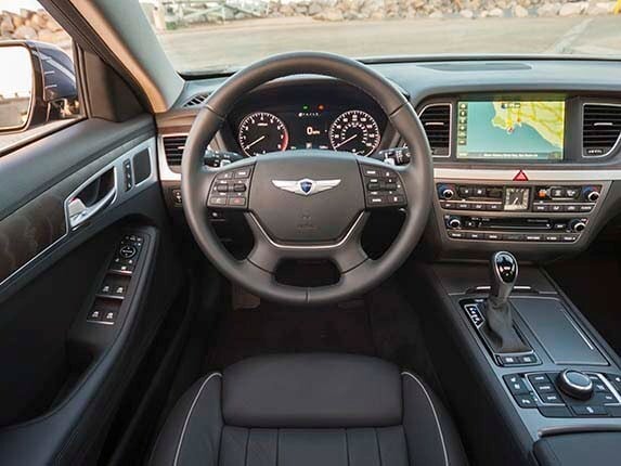 2015-hyundai-genesis-long-term-interior-11-600-001
