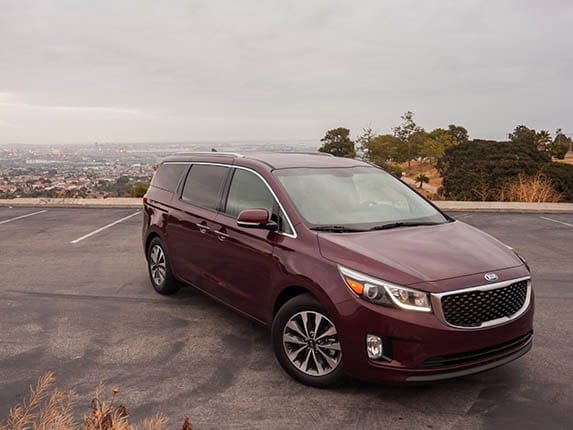 2015-kia-sedona-sx-long-term-exterior-06-600-001