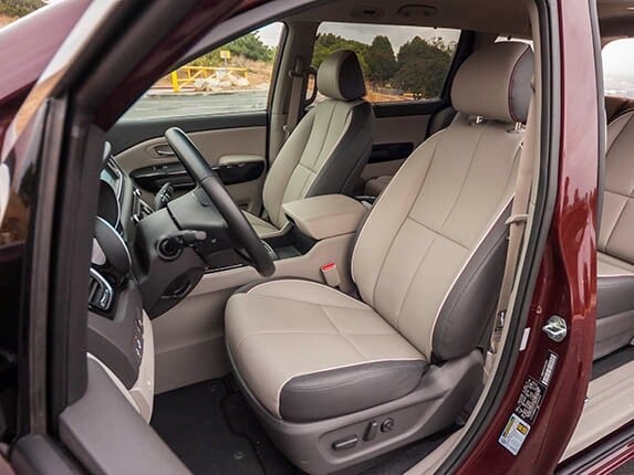 2015-kia-sedona-sx-long-term-interior-05-600-001