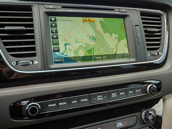 2015-kia-sedona-sx-long-term-interior-24-600-001
