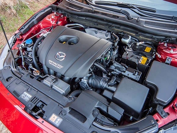 2015-mazda3-engine-01-600-001