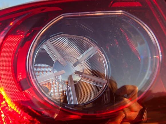 2015-mazda3-exterior-detail-05-600-001
