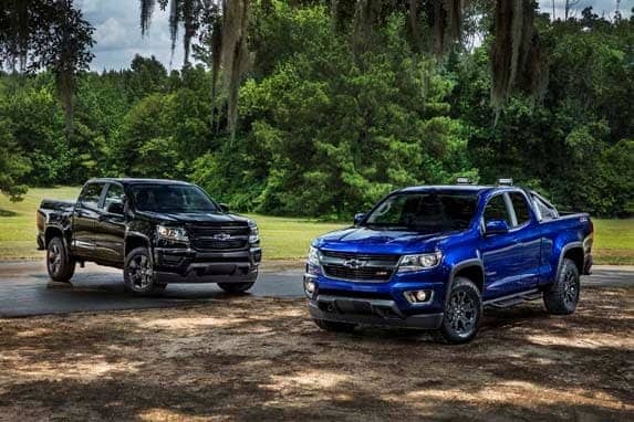 2016-chevrolet-colorado-midnightedition-trailboss-064-600-001