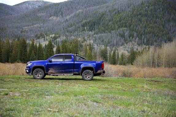 2016-chevrolet-colorado-trailboss-066-600-001