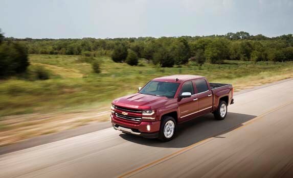 2016-chevrolet-silverado-ltz-z71-in-motion-009-600-001