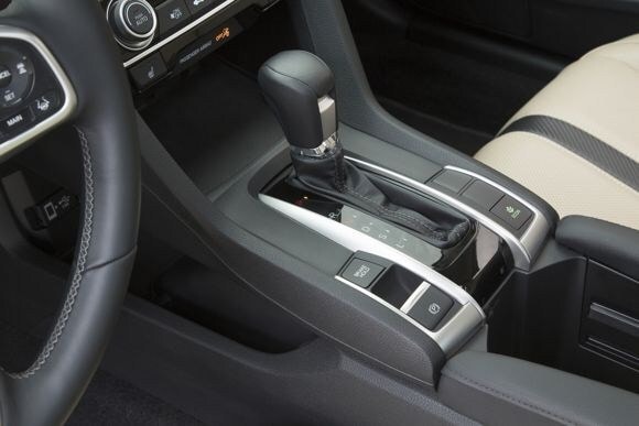 2016-honda-civic-first-review-oem-11-600-001