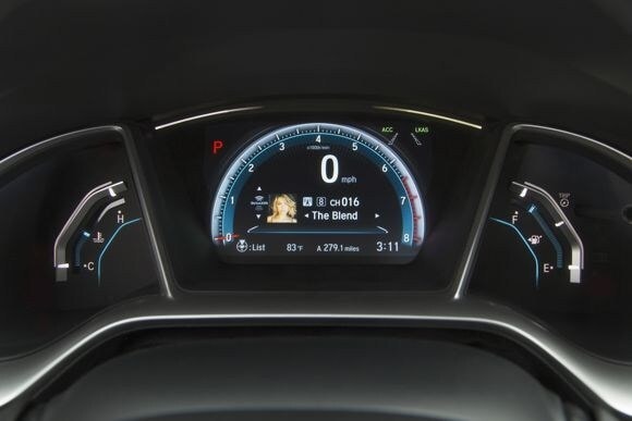 2016-honda-civic-first-review-oem-22-600-001