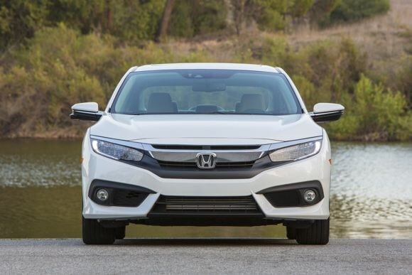 2016-honda-civic-first-review-oem-40-600-001