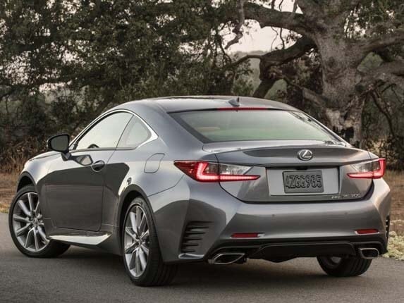 2016-lexus-rc-300-awd-rear-static1-600-001