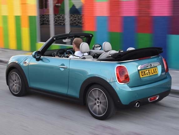 2016-mini-convertible-open-rear-action4-600-001