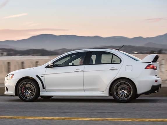 2016-mitsubishi-lancer-evolution-final-edition-pan-action1-600-001
