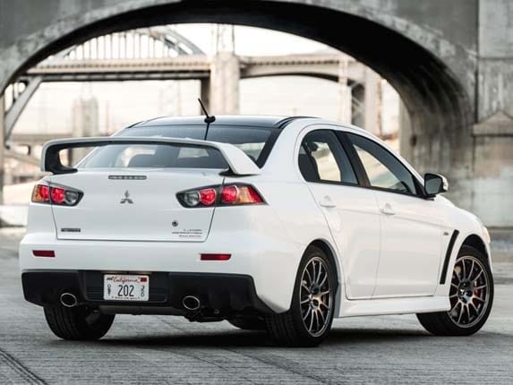 2016-mitsubishi-lancer-evolution-final-edition-rear-static1-600-001