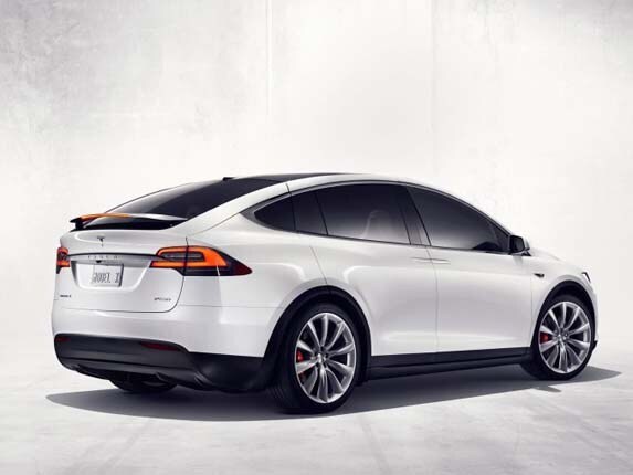 2016-tesla-model-x-static-rear-side-static1-600-001
