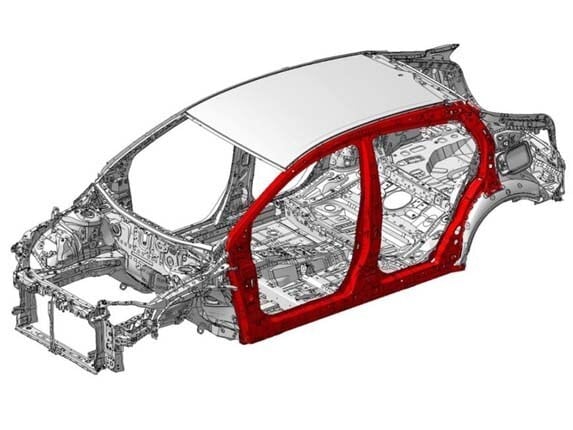2016-toyota-prius-core-structure-cutaway2-600-001