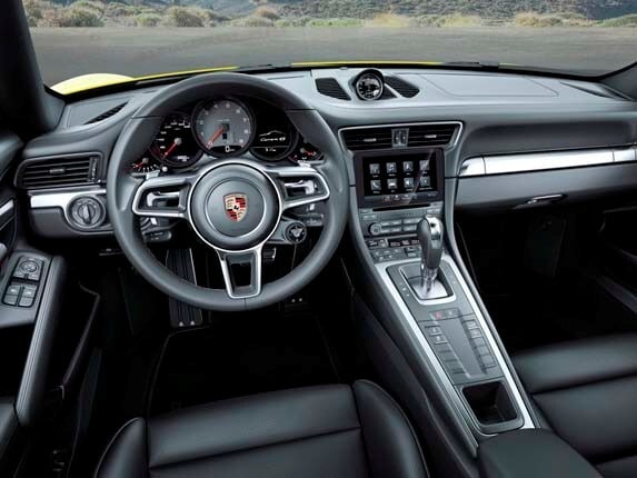 2017-porsche-911-carrera-4-dash-detail1-600-001