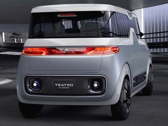 nissan-teatro-for-dayz-concept-rear-static2-600-001
