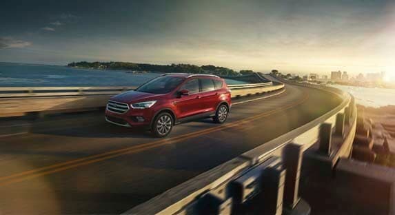 17fordescape-titanium_16_hr-600-001