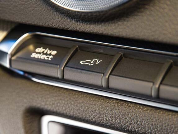 2016-audi-a3-sportback-e-tron-ev-selector-detail1-600-001
