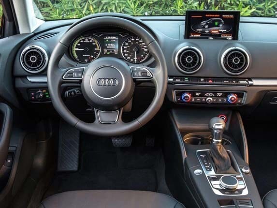 2016-audi-a3-sportback-e-tron-interior-dash-display1-600-001