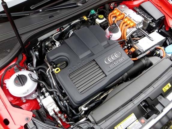 2016-audi-a3-sportback-e-tron-underhhood1-600-001