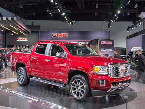 2016-gmc-canyon-denali-01-600-001