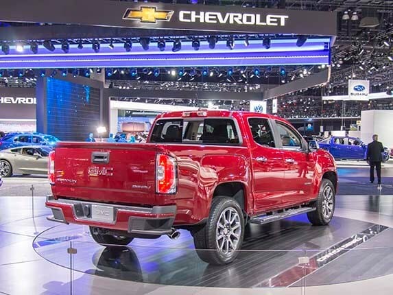 2016-gmc-canyon-denali-04-600-001