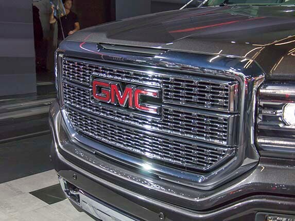 2016-gmc-sierra-denali-ultimate-06-600-001