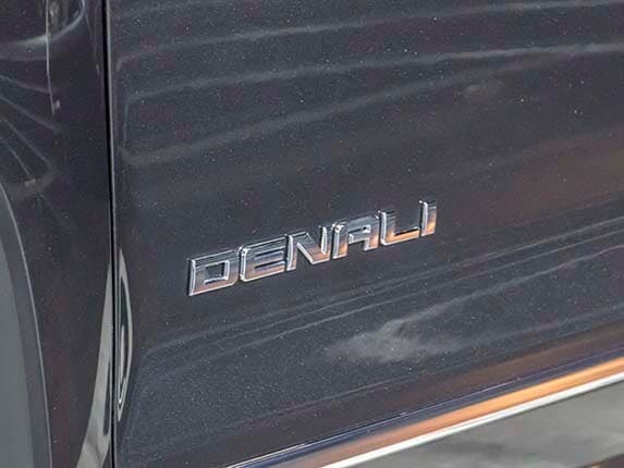 2016-gmc-sierra-denali-ultimate-07-600-001