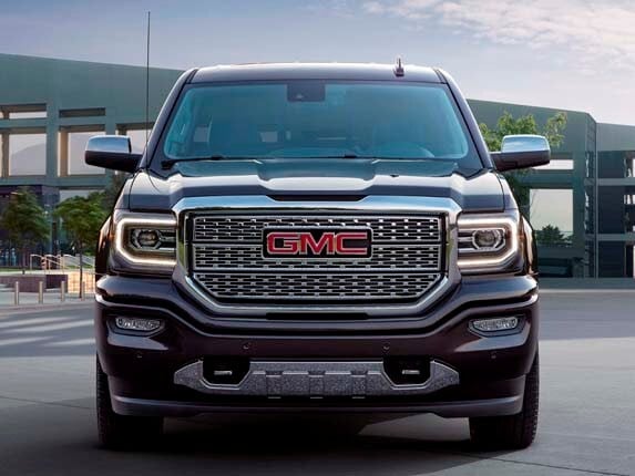 2016-gmc-sierra-denali-ultimate-head-on-static1-600-001