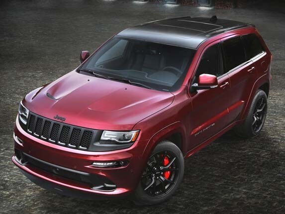 2016-jeep-grand-cherokee-srt-night-high-front-static1-lead-600-001