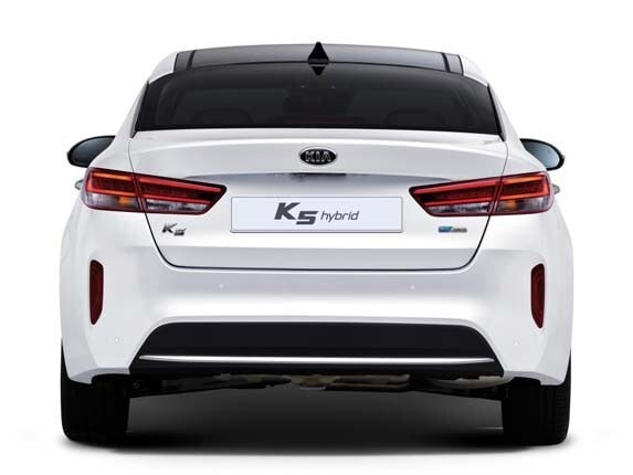 2016-kia-k5-optima-hybrid-tail-on-static1-600-001