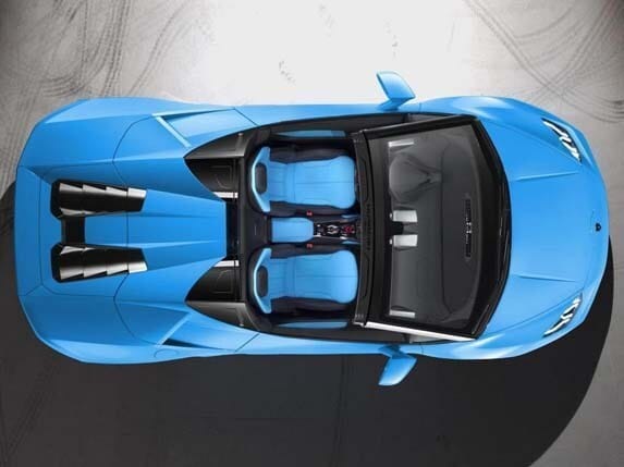 2016-lamborghini-huracan-lp-640-4-spyder-overhead-top-off1-600-0011-600-001