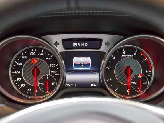 2016-mercedes-benz-sl-11-600-001
