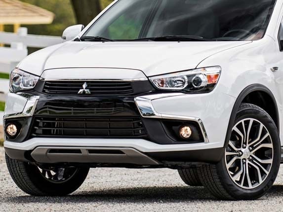 2016-mitsubishi-outlander-sport-front-end-detail1-600-001